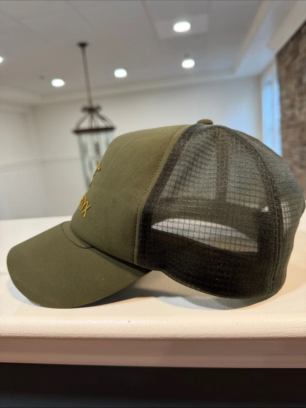 ARC’TERYX Trucker Hat